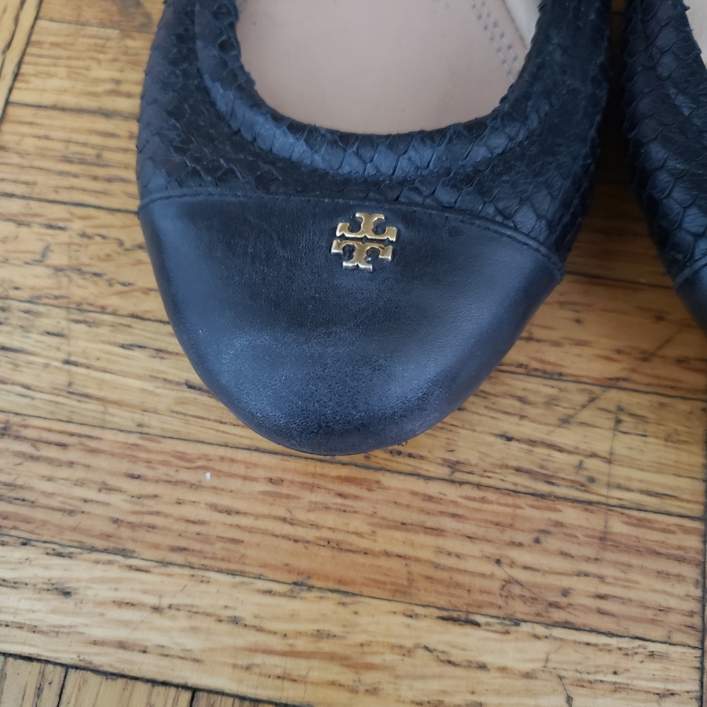 100% authentic tory burch flats - Picture 5 of 6